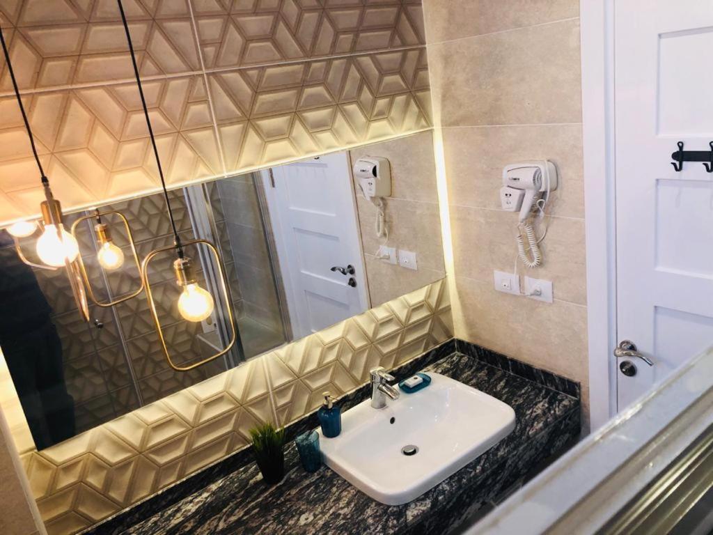 Sodic Westown Residence1-Near Elnada Hospital 'Izbat Yusif Barradah Exterior foto
